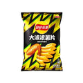 Lay's - Wavy Roasted Chicken Wing Flavor Chips 70 Gram