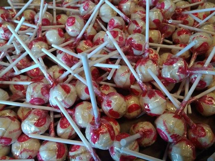 Candyman Salmiak Knotsen 8 losse stuks