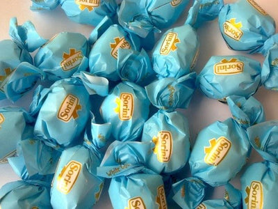 Schokoladeballen Krokant Blauw 20 Stück