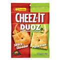 Cheez-it - Duoz Scharfer Cheddar und Parmesan 121 Gramm