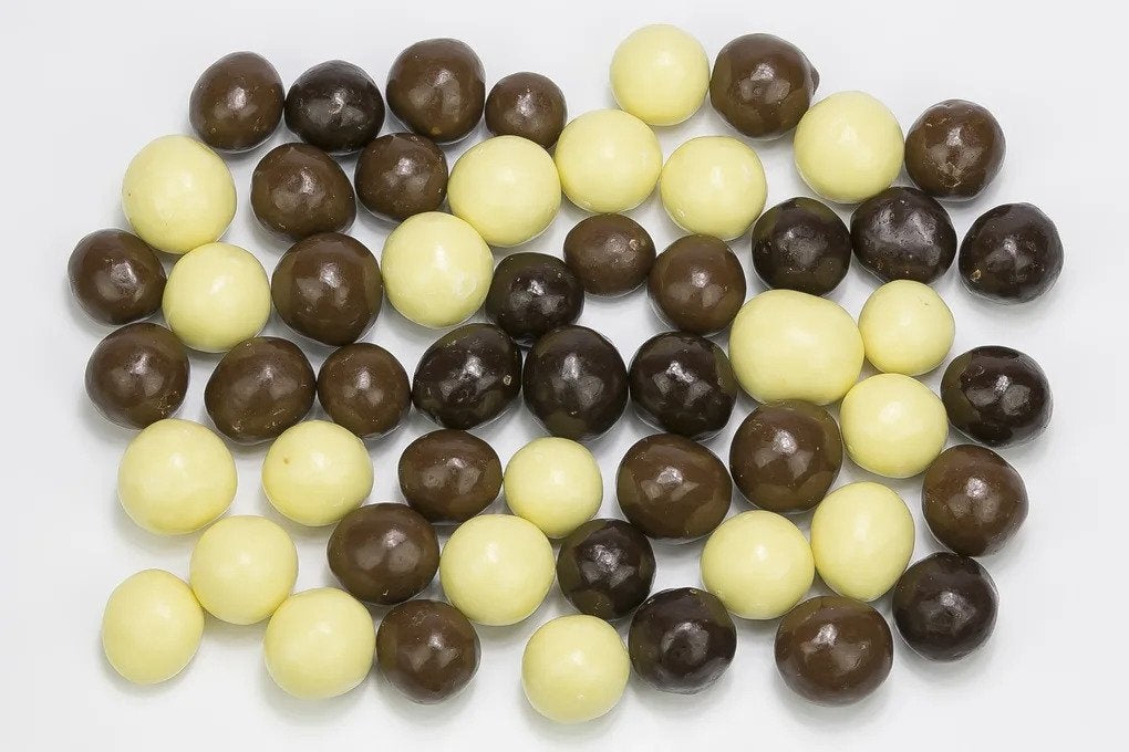 CandyOnline - Schokolade Hazelnoten Melk/Puur/Wit  200 Gram