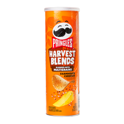 Pringles - Harvest Blends Farmhouse Cheddar 158 Gram