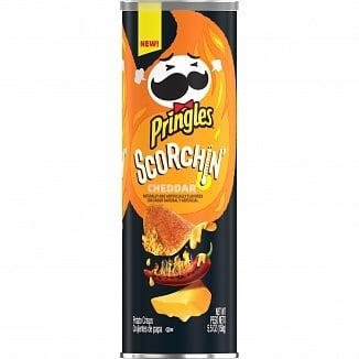 Pringles - Cheddar brûlant 158 ​​grammes